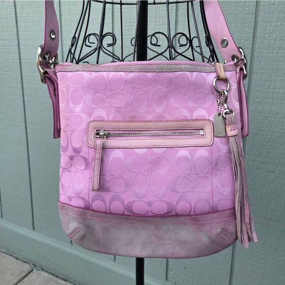 Coach Y2K Signature C Baby Pink Canvas and Suede Slim Vintage Crossbody Bag. #93 - Picture 2 of 10